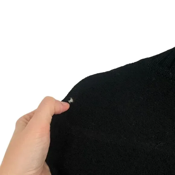 Clothes by Revue Black 100% Wool Sweater Poncho Pockets FLAW Womens Size Medium - Picture 8 of 9